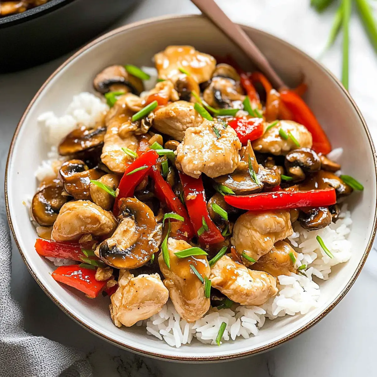 Savory General Tso's Chicken Bowls for Healthy Dinners 2 37ef4ac6 822b 453d 8936 696d702a88batr bl2mqw