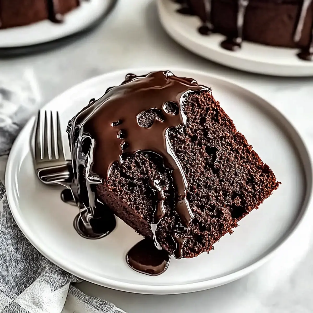 Decadent Chocolate Pound Cake That's Moist and Irresistible 5 Chocolate Pound Cake