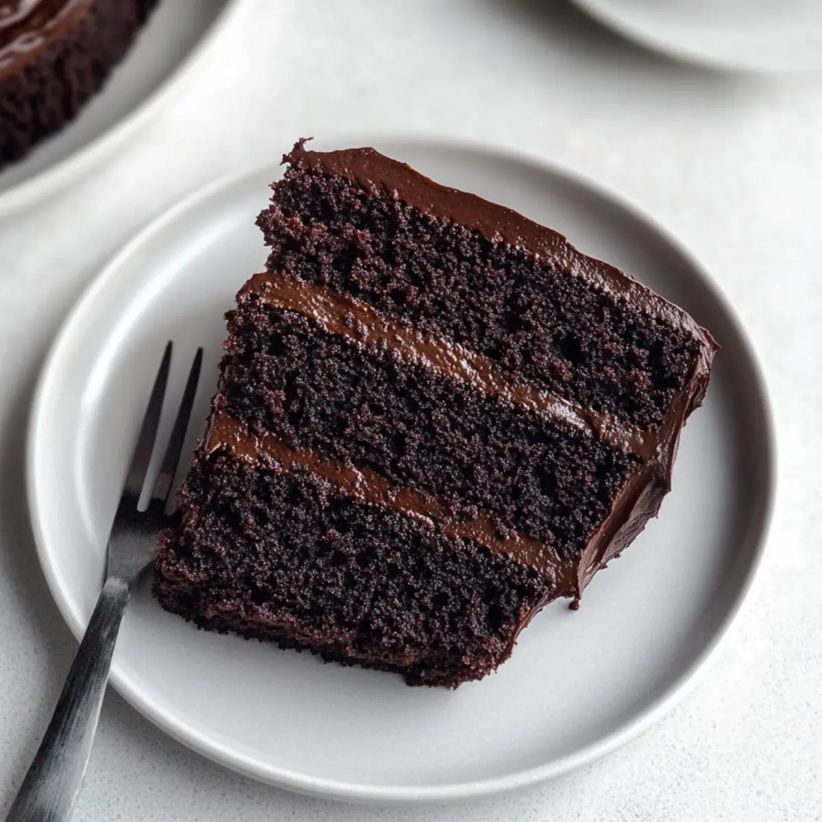 Moist & Fudgy Chocolate Cake That Will Melt in Your Mouth 3 6337589c 8187 45b4 a28c 0dae483da34abl rcvyv1