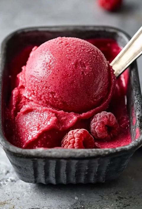 Raspberry Sorbet: Refreshing Summer Dessert Recipe